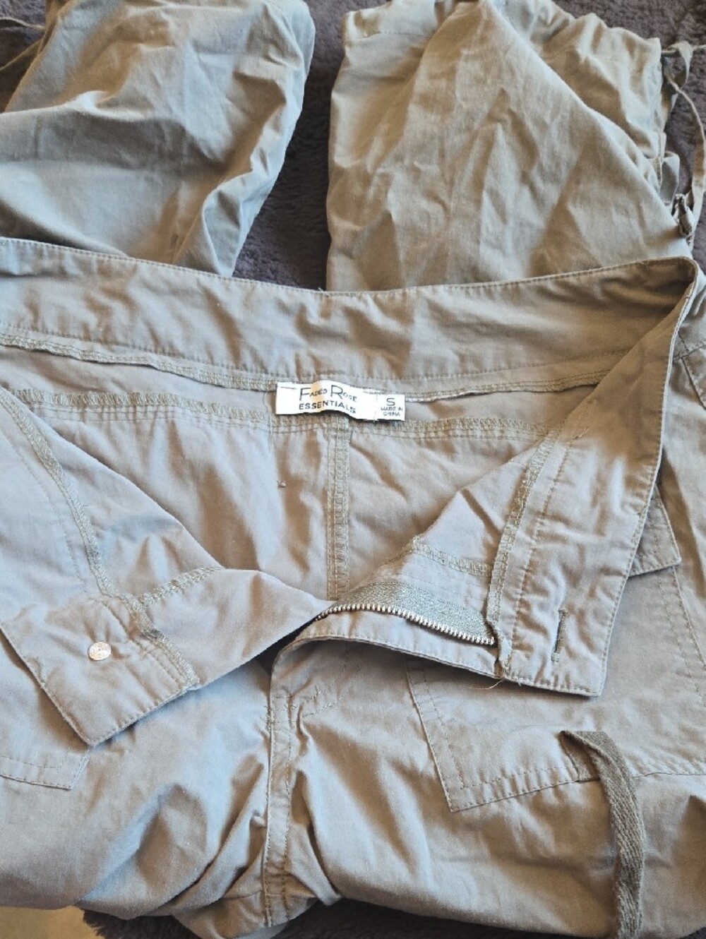 Cargo Capris - Picture 4 of 6